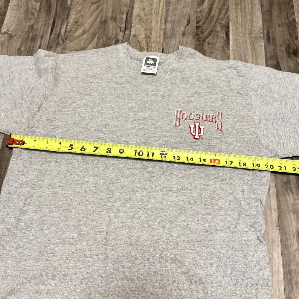 Vintage Indiana University Hoosiers IU gray embroidered retro tee